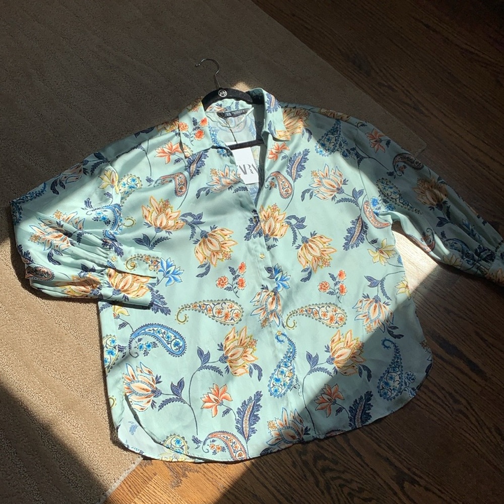 Zara‎ Floral Print Satin Shirt - Picture 6 of 17